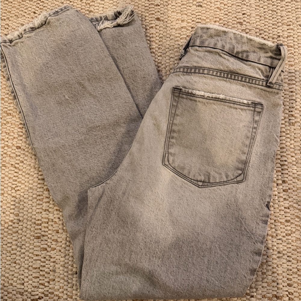 Good American Light Gray Denim Jeans
